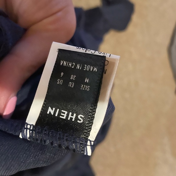 Kids zip up sweaters - Picture 3 of 4